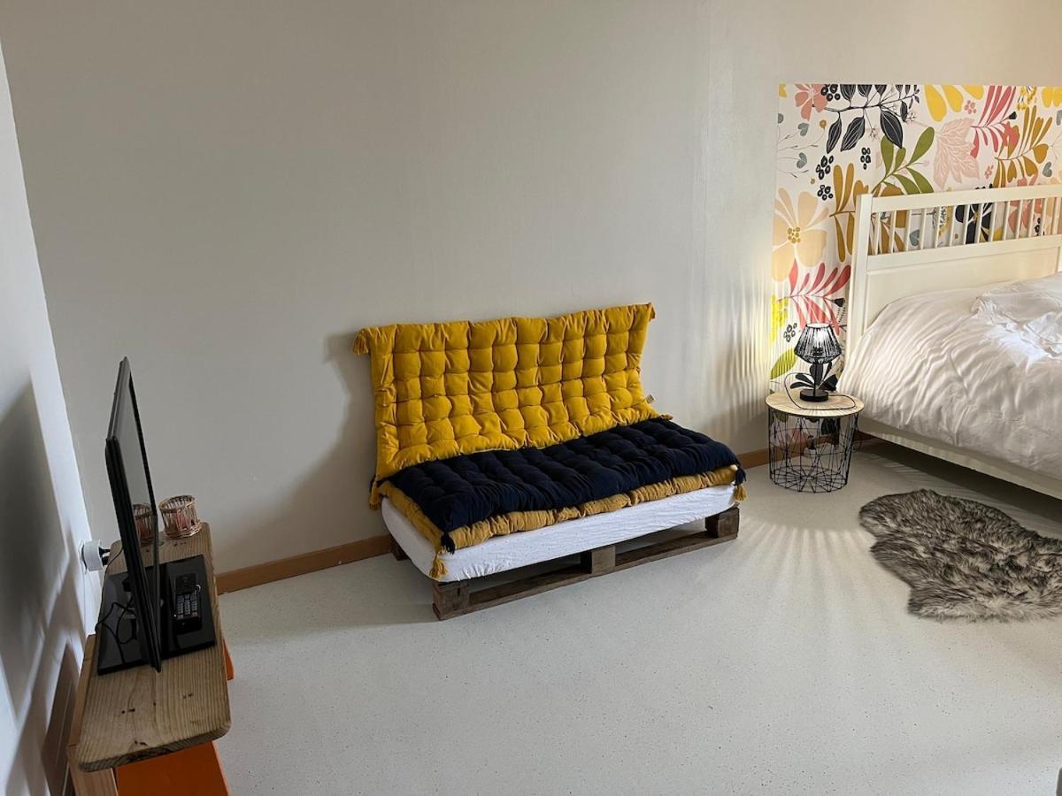 Logis En Perigord - Entre Bastides Et Vignobles - 2 Personnes Apartment Saint-Aubin-de-Lanquais Luaran gambar